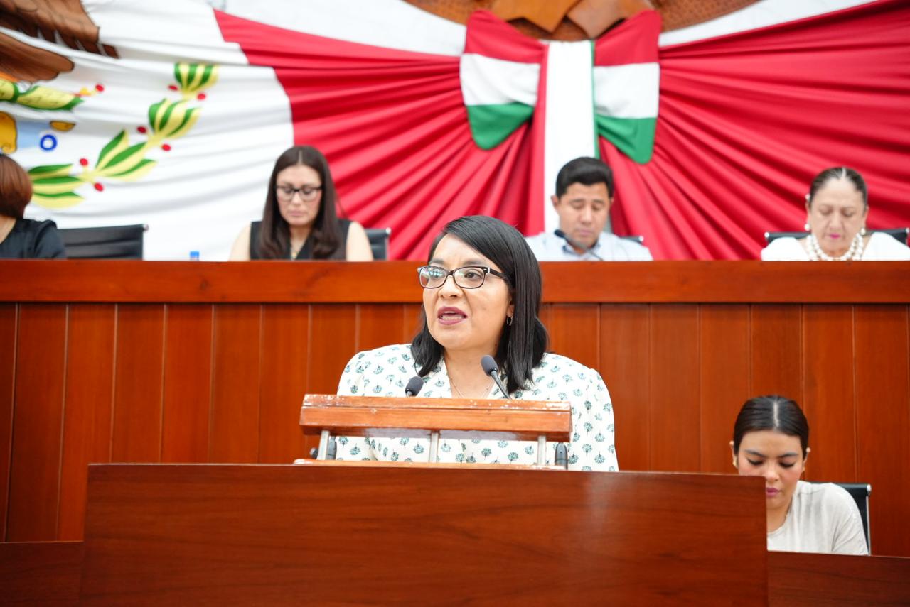 Impulsa Laura Flores reforma para garantizar entornos escolares seguros en Tlaxcala